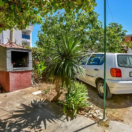 Jelka * Rogoznica (Sibenik-Knin)